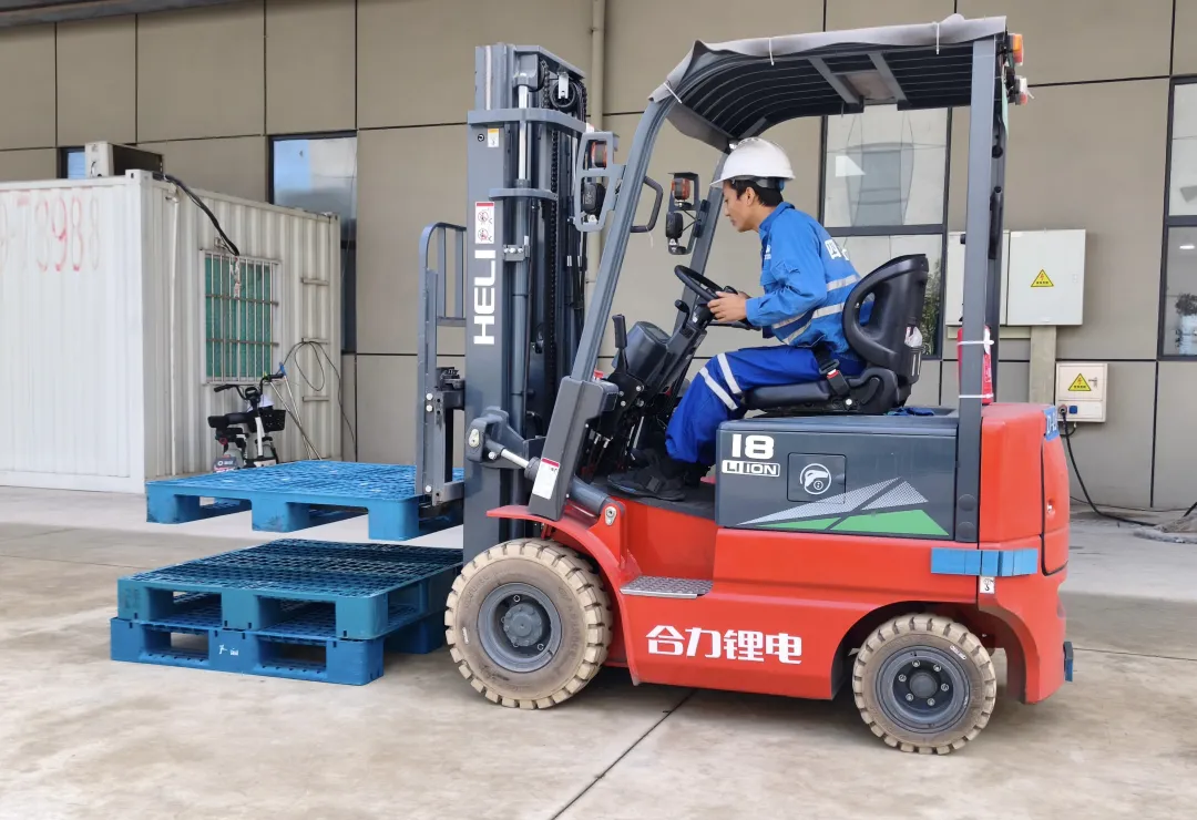 1765972316908295.png 1765972316908295.png